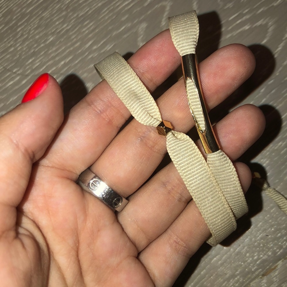 bracelets - Picture 4 of 8